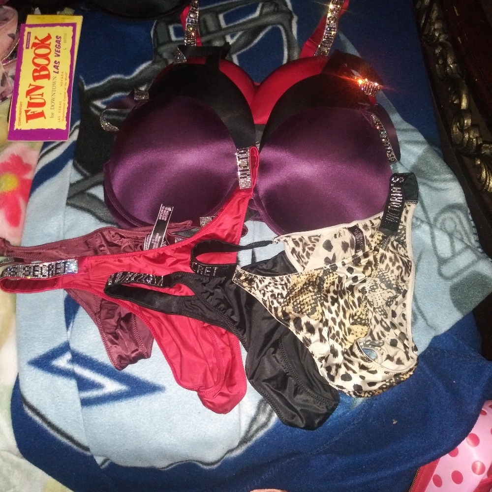 VS Bundles